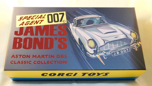 Aston martin db5 james - aston,