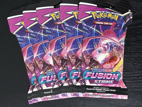 Pokémon fusion strike - pokémon, sleeved